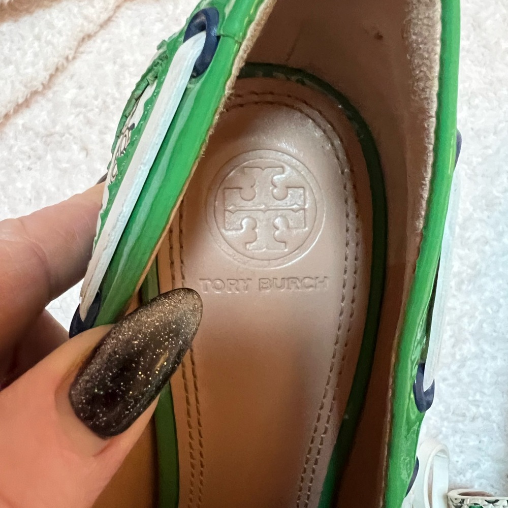 Tory Burch Green White Floral Block Heel Lace-Up Pumps - Picture 6 of 11